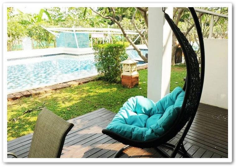 Franjipani Resort HHQ Rum bild